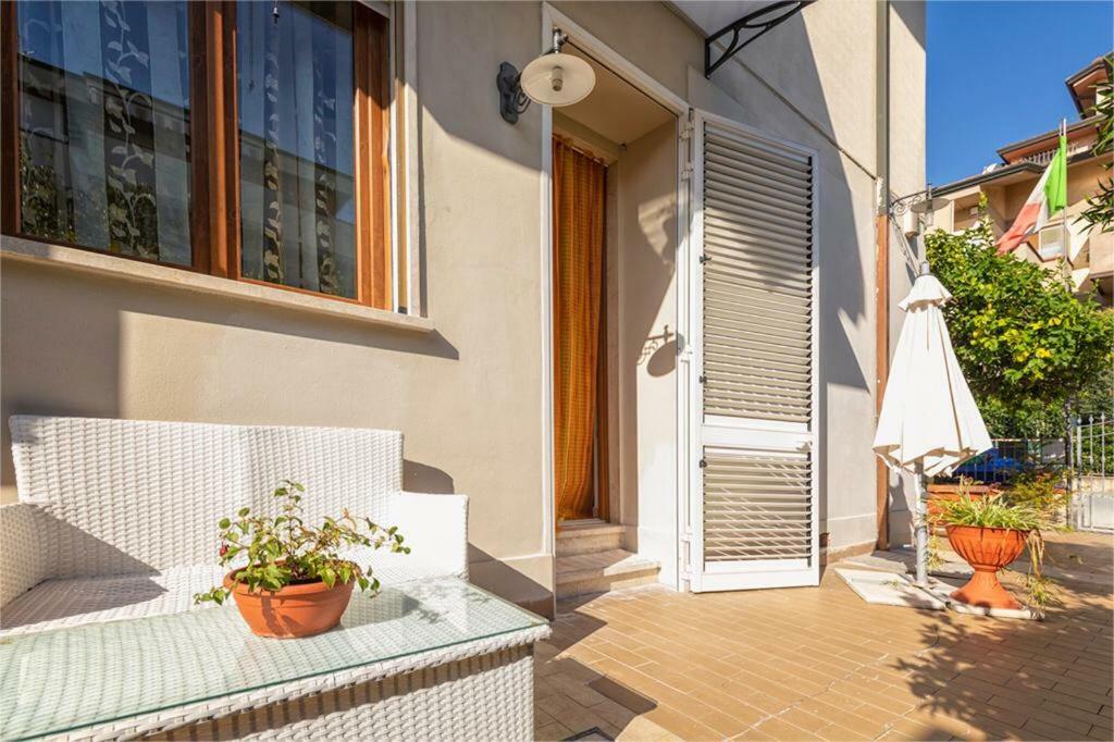 Hotel Casa Di Marina Viareggio Exterior foto